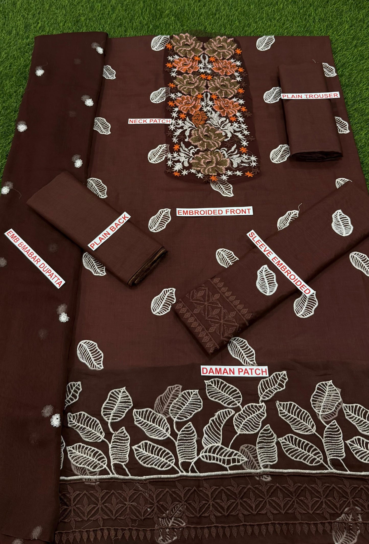 Bareeze 3 pc embroidery suit